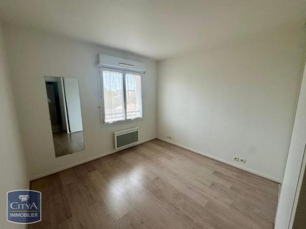 Appartement à louer 2 pièces 54.2m²