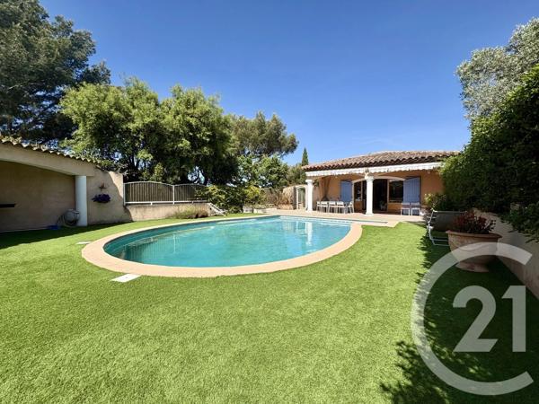Maison à vendre  8 pièces - 239 m 2   OLLIOULES  - 83