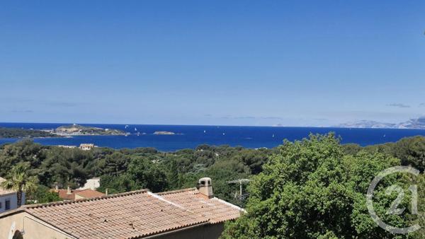 Maison à vendre  8 pièces - 239 m 2   OLLIOULES  - 83