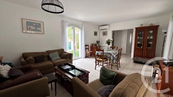 Maison à vendre  5 pièces - 120,65 m 2   LA GARDE  - 83