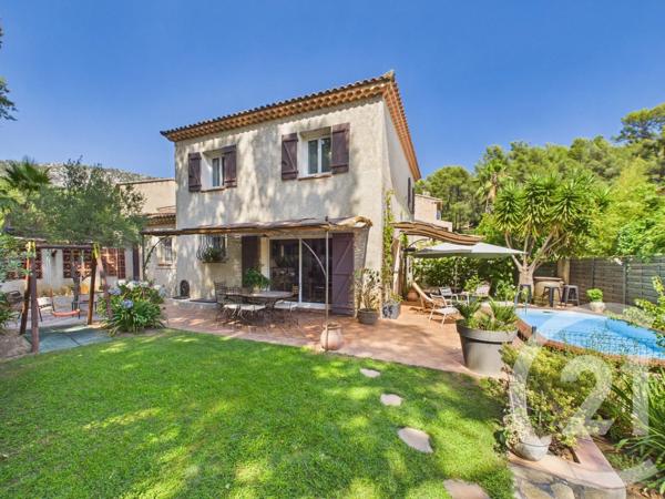 Maison à vendre  5 pièces - 120,65 m 2   LA GARDE  - 83