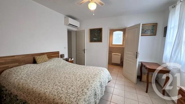 Maison à vendre  5 pièces - 120,65 m 2   LA GARDE  - 83