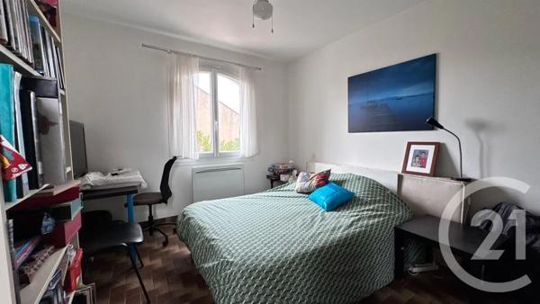 Maison à vendre  5 pièces - 120,65 m 2   LA GARDE  - 83
