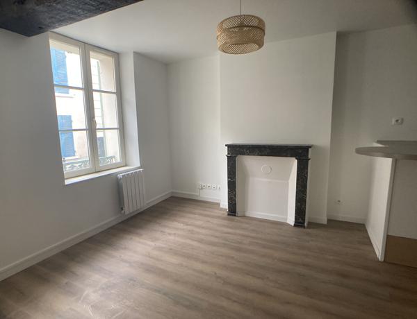 Appartement T1 à louer en rez-de-chaussée à Rambouillet