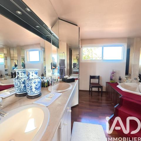 Maison à vendre 6 pièces 350 m² Baho