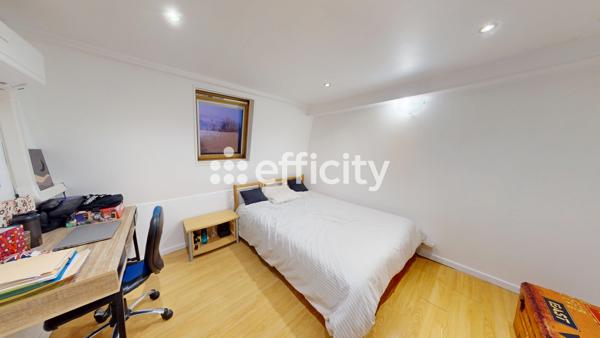 Maison 5 pièces - 95 m² Exclusivité efficity