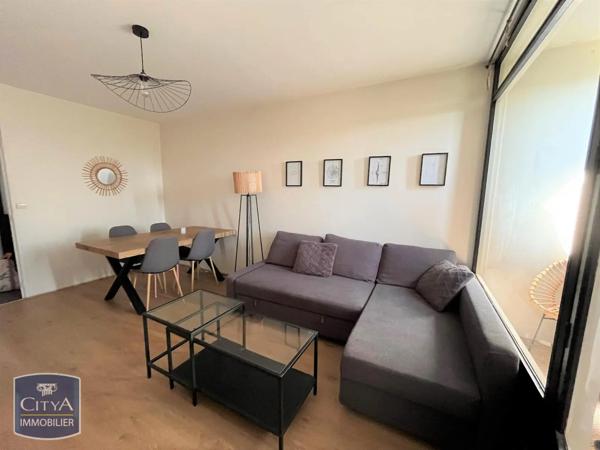 Appartement à louer 3 pièces 61.99m² Limoges (87000)
