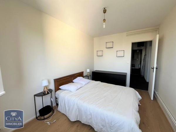 Appartement à louer 3 pièces 61.99m² Limoges (87000)