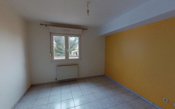 Appartement à vendre    2 pièces •  Yutz
