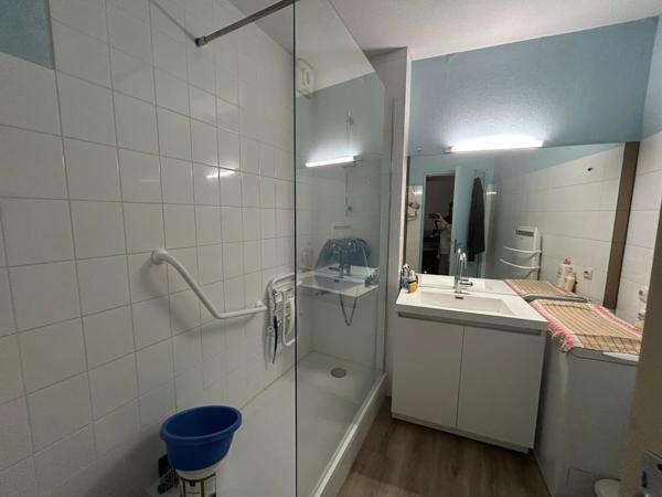 Appartement à vendre 2 pièces 42.3m² Châtel-Guyon (63140)