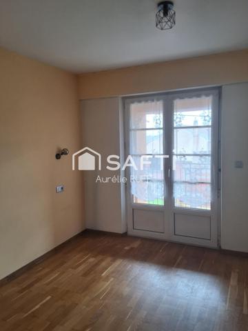 Maison disposant d'un terrain sans vis-à-vis dans un petit village calme