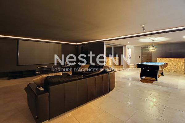 LORGUES - Villa contemporaine d exception avec prestations haut de gamme