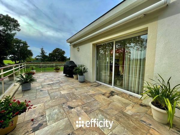 Maison 8 pièces - 252 m²