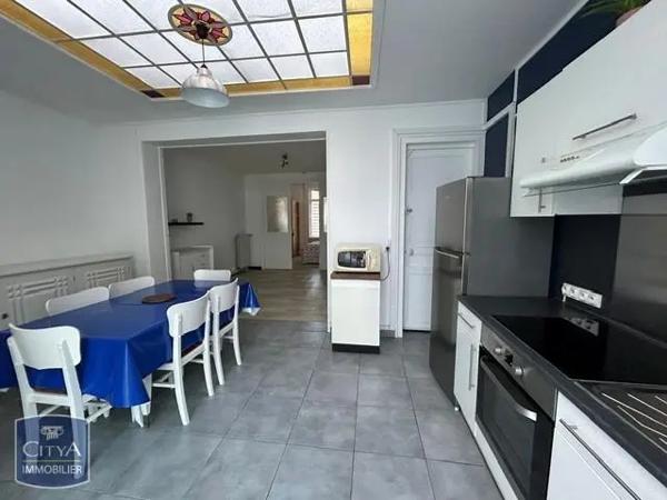 Appartement à louer 2 pièces 45.68m² Loos (59120)