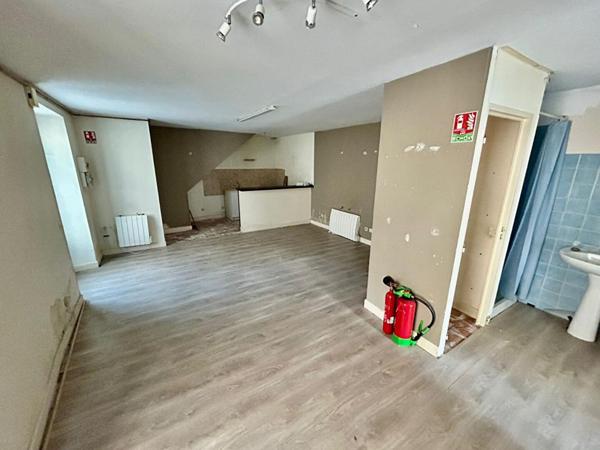 Immeuble Vatan 4 pièce(s) 108 m2