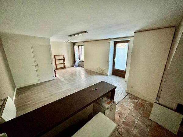 Immeuble Vatan 4 pièce(s) 108 m2