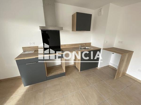 Location Appartement 3 pièces 64.6 m² - 19 RUE CHAPPE Clermont-ferrand 63000
