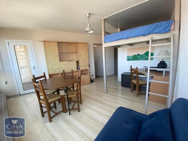 Appartement à louer 1 pièce 32m² Clermont-Ferrand (63000)