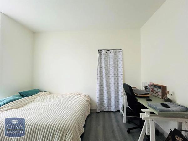 Appartement à louer 1 pièce 38.32m² Saint-Brieuc (22000)