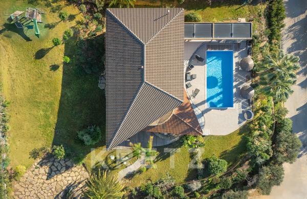 Port d’Alon – Villa d’architecte, 7 suites, vue mer