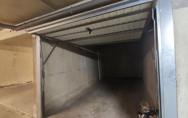 Stationnement à vendre    14 m2 Rennes