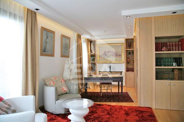 Penthouse d'exception face au lac