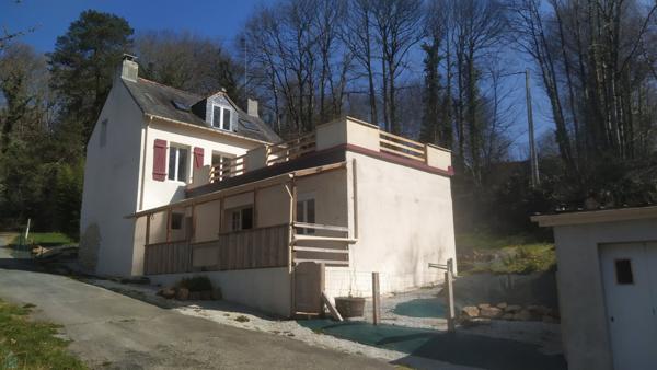 Maison de charme avec prairies et bois