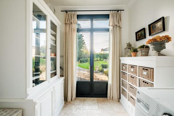 Elégante demeure bourgeoise aux sublimes prestations et son parc arboré