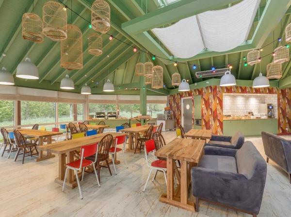 INVESTISSEMENT LOCATIF – LES BARILS - Résidence Center Parcs Les Bois Francs - 5.82%  de rentabilité.