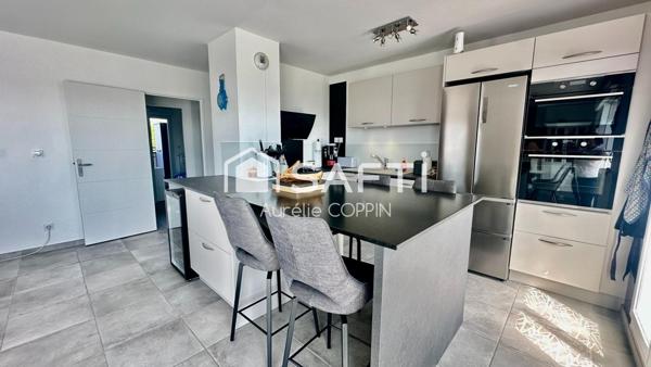 Appartement T3 avec terrasse et garage