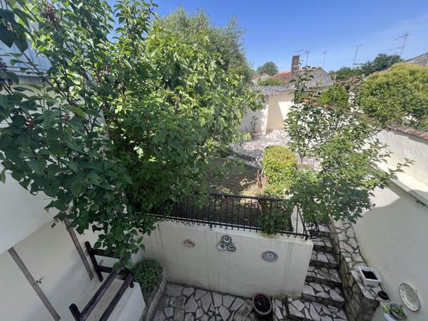 Maison à vendre 140 400 € Cognac 1 pièce 96 m² DPE E