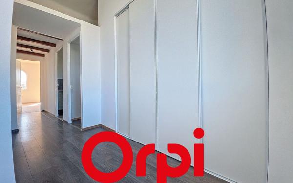 Appartement à vendre    2 pièces • 79 m2 Bandol