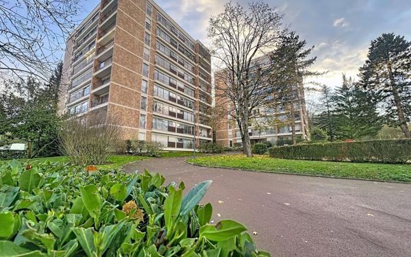 Appartement à vendre    2 pièces • 40,75 m2 Brunoy