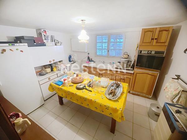 A vendre maison Noyal-Muzillac, maison sur sous-sol complet + dépendances sur 1555 m² terrain