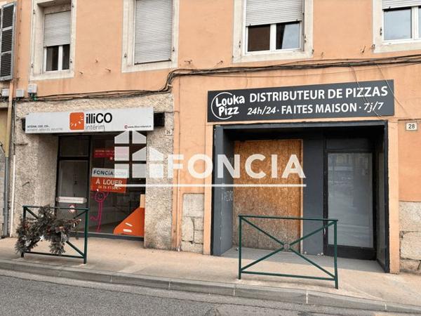 Location Local commercial 1 pièce 36.61 m² - Le Pont De Beauvoisin 38480