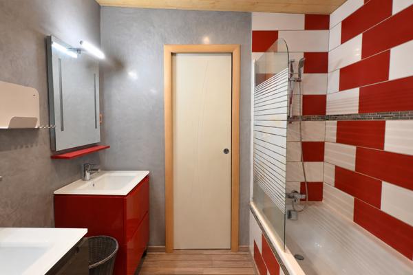 Maison nature en bois de 110 m² et son grand terrain