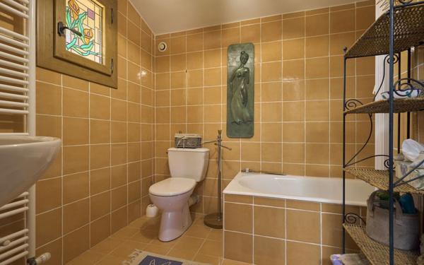 Maison à vendre    5 pièces • 162,80 m2 Forcalquier