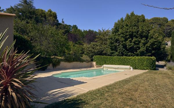 Maison à vendre    5 pièces • 162,80 m2 Forcalquier