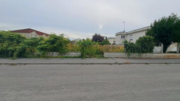 Terrain à vendre SOISSONS (02)