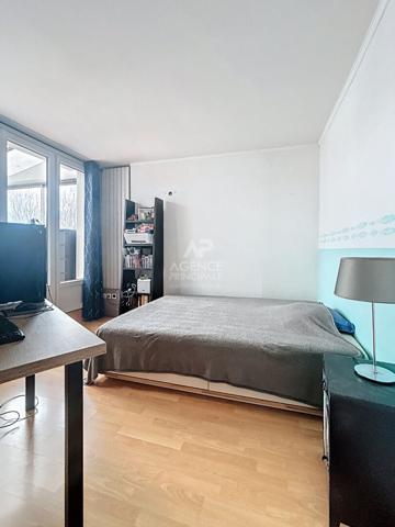 Appartement 4 pièce(s) €399 000 ** - Référence 162048