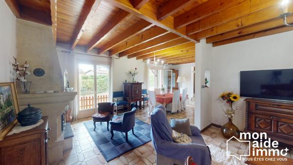 Belle maison T5 de 140m² avec garage attenant, au calme sur 790m² de terrain