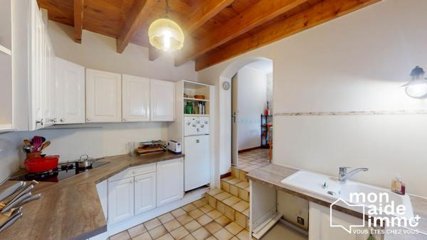 Belle maison T5 de 140m² avec garage attenant, au calme sur 790m² de terrain