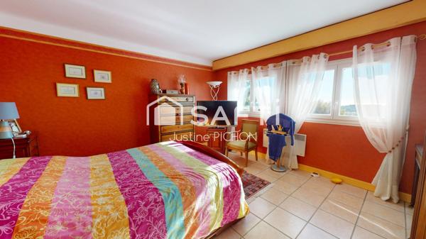 Bas Faron Escartefigue - Propriété familiale de standing avec vue panoramique et aperçu mer