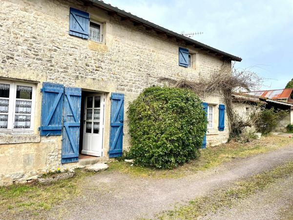 Maison à vendre    4 pièces •  Cherveux