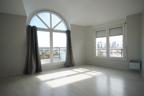 Appartement La Garenne Colombes -1 pièce 30 m2 , La garenne colombes