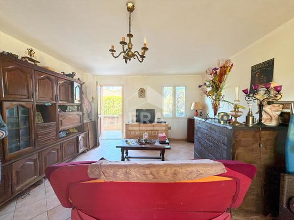 A VENDRE PERTUIS 84120 MAISON TYPE 3 PIECES D'ENVIRON 76M² AVEC JARDIN ET STATIONNEMENT