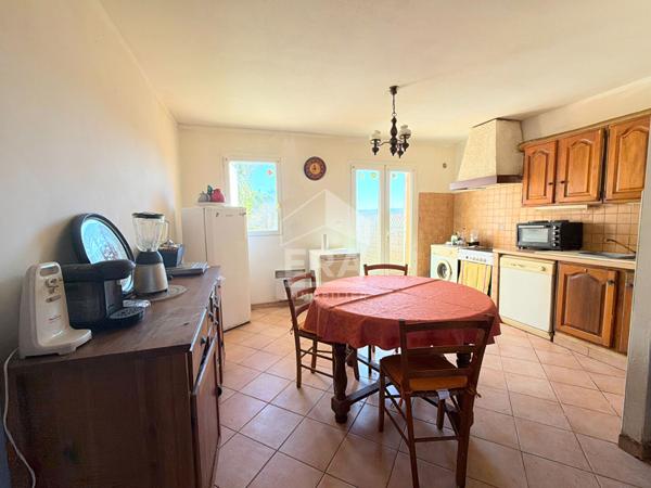 A VENDRE PERTUIS 84120 MAISON TYPE 3 PIECES D'ENVIRON 76M² AVEC JARDIN ET STATIONNEMENT