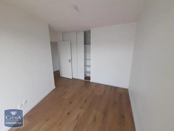 Appartement à louer 3 pièces 64.36m² Cornebarrieu (31700)