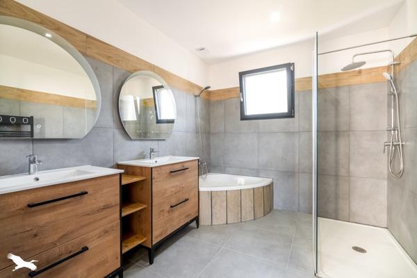 Maison à vendre |  Pin-Balma |  8 pièces | 247 m²