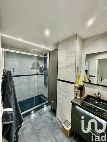 Appartement 3 pièces de 69 m² à Morangis (91420)